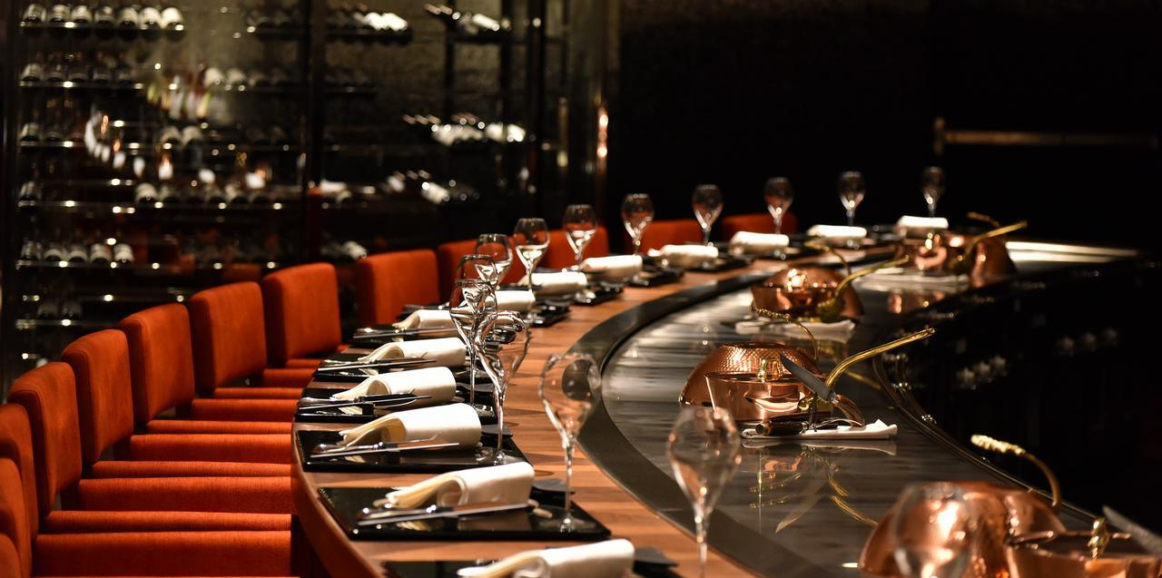 מלון גאושיונג Silks Club מראה חיצוני תמונה Restaurant in the Mandarin Oriental, Munich